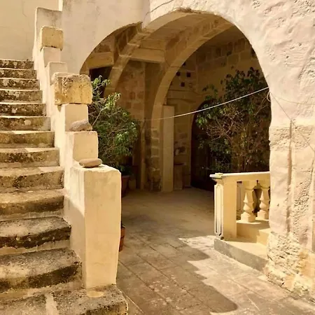 Tal-ghani Gozo Farmhouse Holiday home *