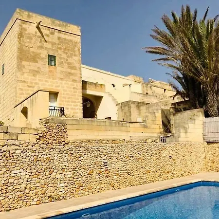 別荘 Tal-ghani Gozo Farmhouse *