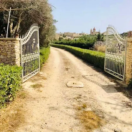 Tal-ghani Gozo Farmhouse 別荘